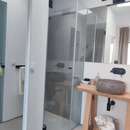 Casa Con Dos Alas - Adults Only Habitación en casa particular Sanlúcar de Barrameda